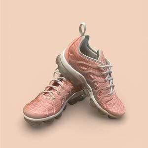 Nike Womens Bleached Cloral Vapor Max Plus Size 8